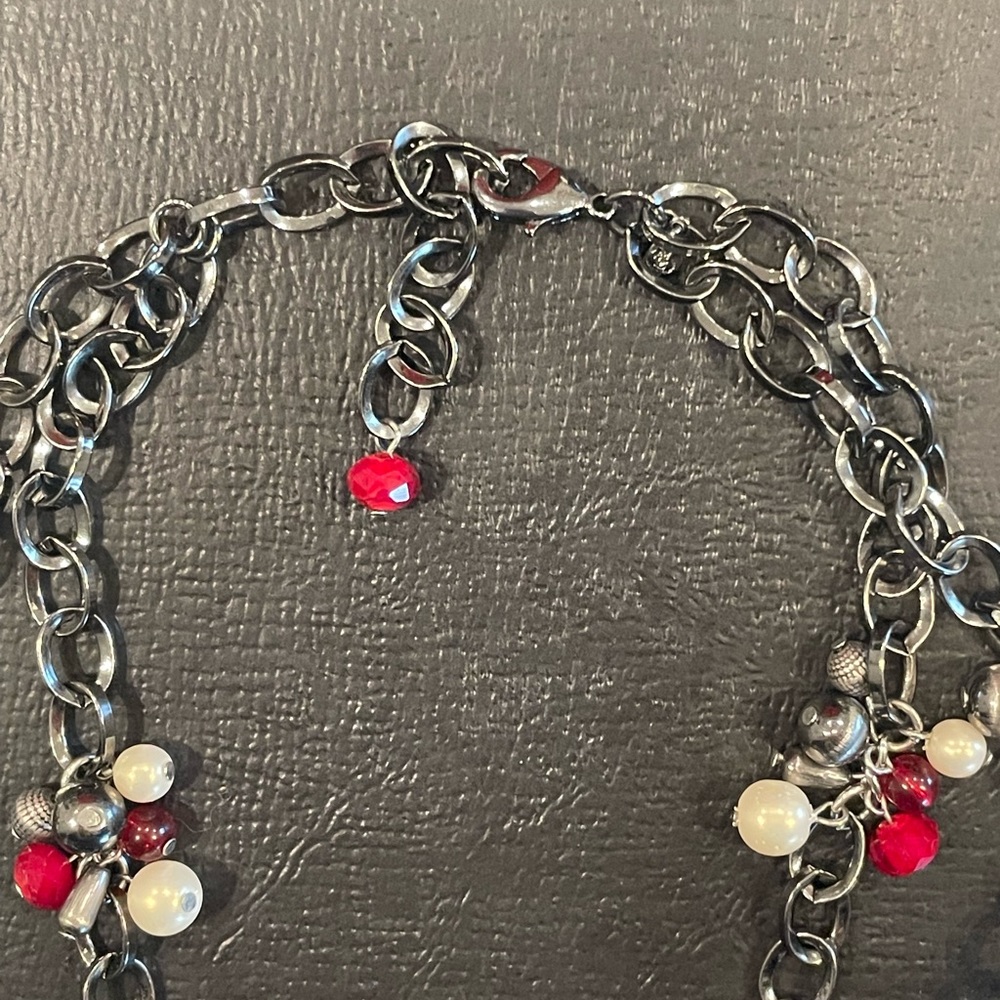 Statement necklace! - Picture 3 of 3